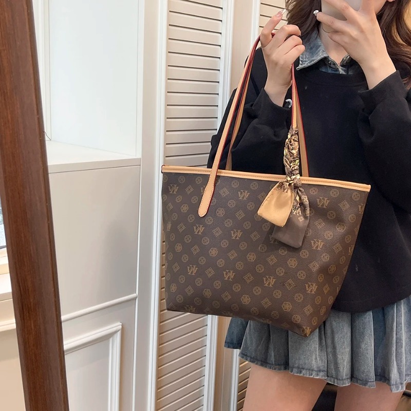Luxury Bags Lv - กระเป๋าผ้าอ้อม Best Superstar Show สุดหรู ดีไซน์ลำลอง