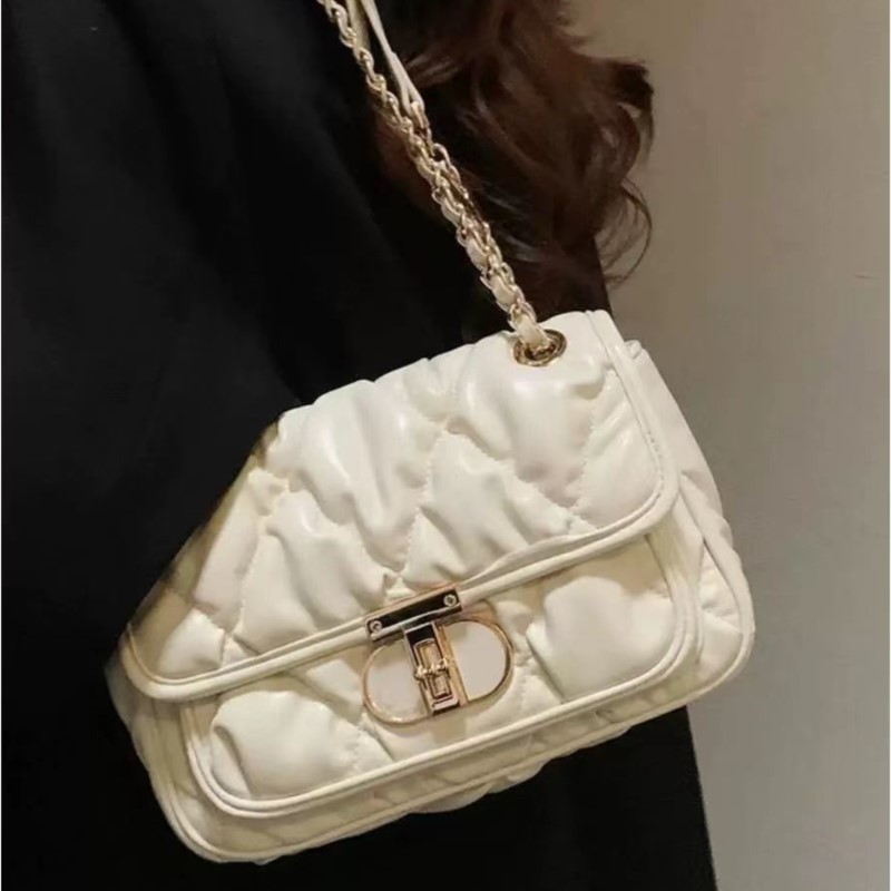 กระเป๋าถือทรงสี่เหลี่ยมจัตุรัส - Quiet Luxury Bags Crossbody บทวิจารณ์และราคา