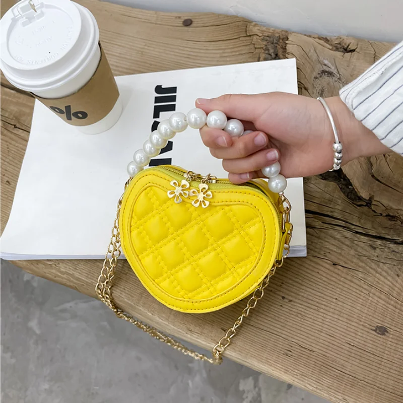 เด็กน่ารักรูปหัวใจ Crossbody P - Accordion Wallet Zip บทวิจารณ์และราคา
