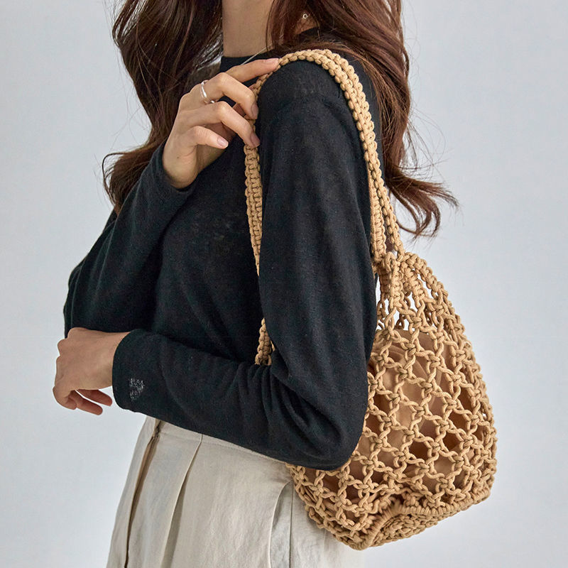 กระเป๋าชายหาดสำหรับผู้หญิงในช่ - Luxury Beach Bags Ysl บทวิจารณ์และราคา