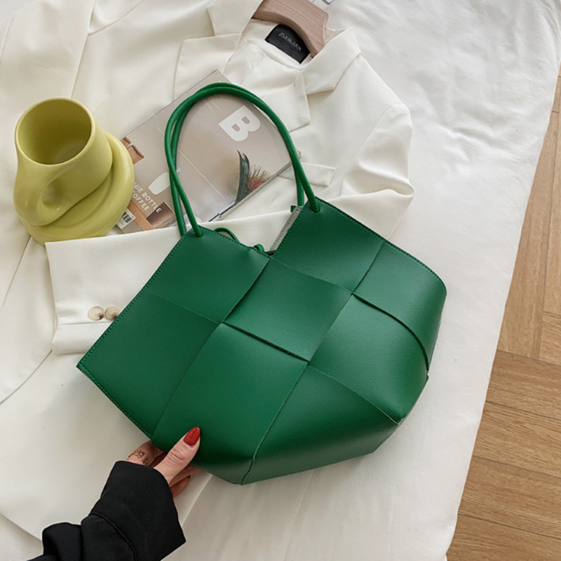 หรูหราขนาดใหญ่ Tote กระเป๋าผู้ - Luxury Bags On Sale บทวิจารณ์และราคา