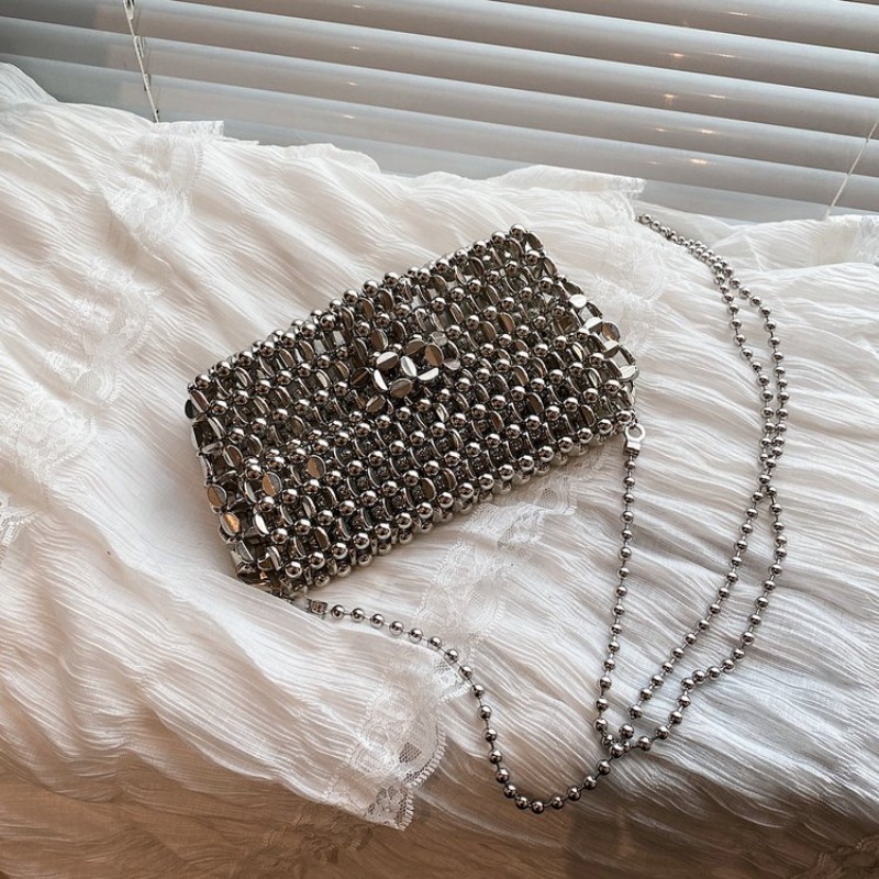 กระเป๋าคลัทช์สีพื้นเรียบหรู ดี - Luxury Bags On Sale บทวิจารณ์และราคา