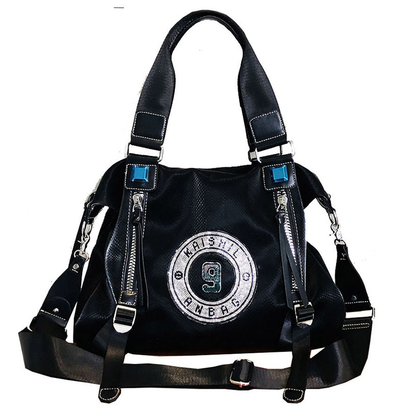 ใหม่ที่มีชื่อเสียงแบรนด์ผู้หญิ - Luxury Bags Brands บทวิจารณ์และราคา